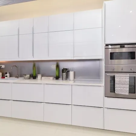 Apartment Grey Comfort 2br Near Keleti *